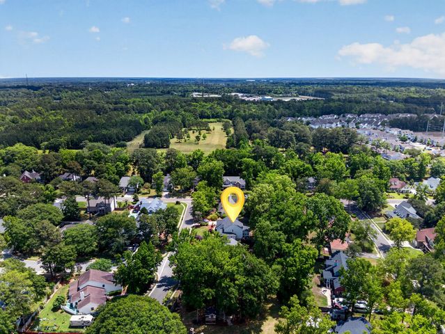 200 Loch Lomond Street, Summerville, SC 29483