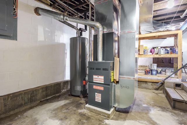 2644 N 26th Street, Kalamazoo, MI 49048