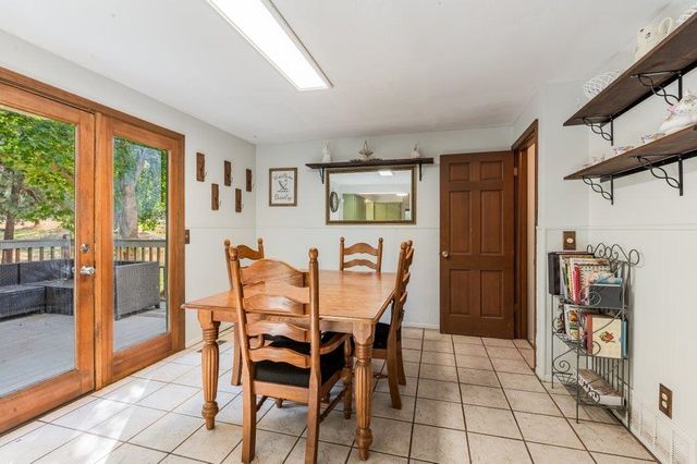 7327 S Cedar Rd, Spokane, WA 99224