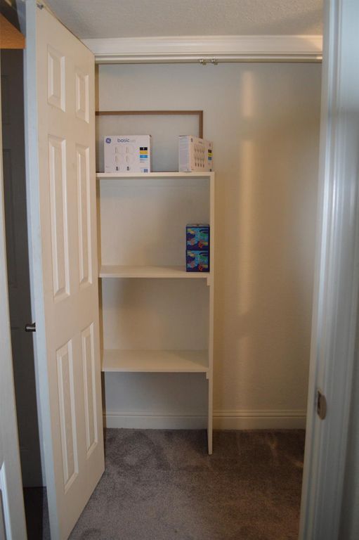 Image 8 of property listing at 2881 Huntington Boulevard # 235, Fresno, CA 93721