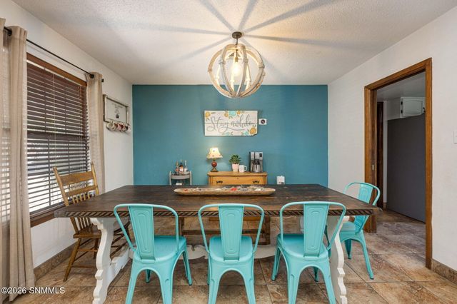 993 Valle Hermosa, Las Cruces, NM 88005