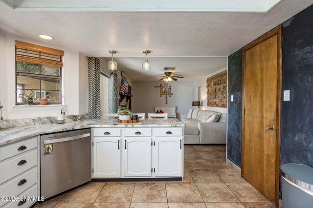 993 Valle Hermosa, Las Cruces, NM 88005