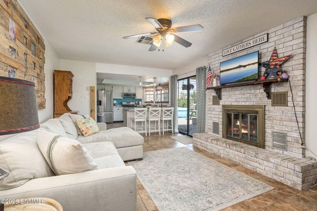 993 Valle Hermosa, Las Cruces, NM 88005
