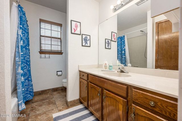 993 Valle Hermosa, Las Cruces, NM 88005