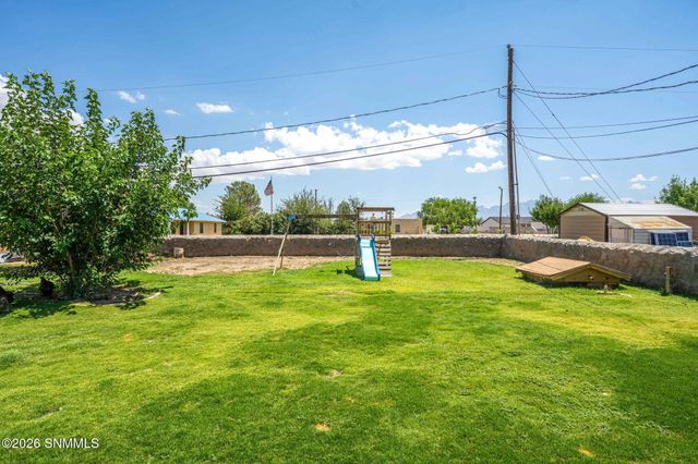 993 Valle Hermosa, Las Cruces, NM 88005
