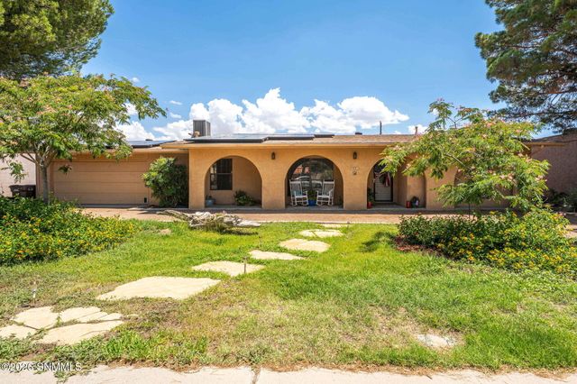 993 Valle Hermosa, Las Cruces, NM 88005