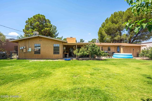 993 Valle Hermosa, Las Cruces, NM 88005