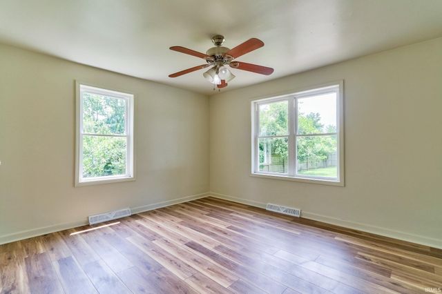 3524 Kratzville Road, Evansville, IN 47710