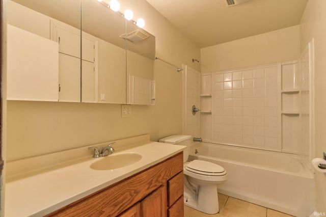 3524 Kratzville Road, Evansville, IN 47710