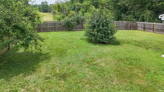 3524 Kratzville Road, Evansville, IN 47710