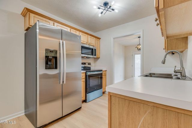 508 Pilgrim Court A, Johnson City, TN 37601