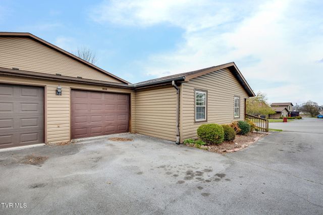 508 Pilgrim Court A, Johnson City, TN 37601