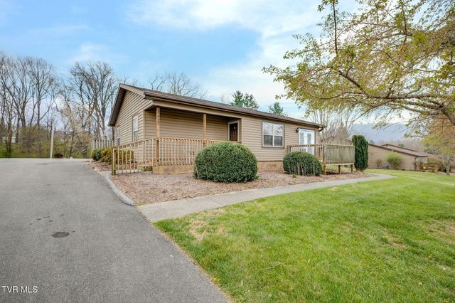 508 Pilgrim Court A, Johnson City, TN 37601