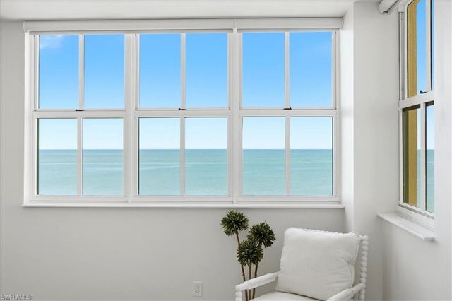 980 Cape Marco DR 706, Marco Island, FL 34145