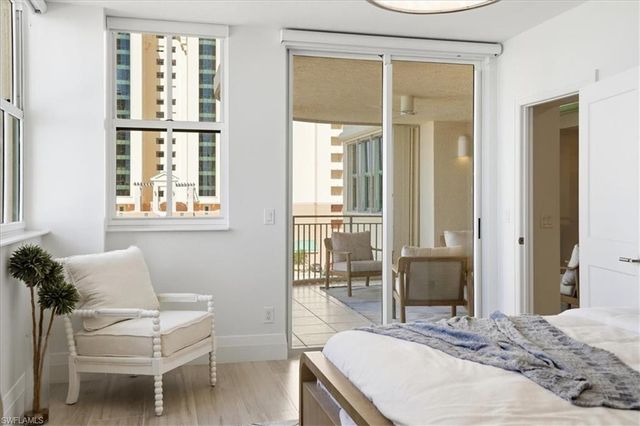 980 Cape Marco DR 706, Marco Island, FL 34145