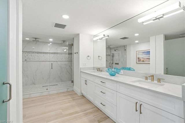 980 Cape Marco DR 706, Marco Island, FL 34145