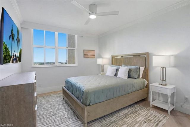 980 Cape Marco DR 706, Marco Island, FL 34145