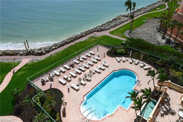 980 Cape Marco DR 706, Marco Island, FL 34145