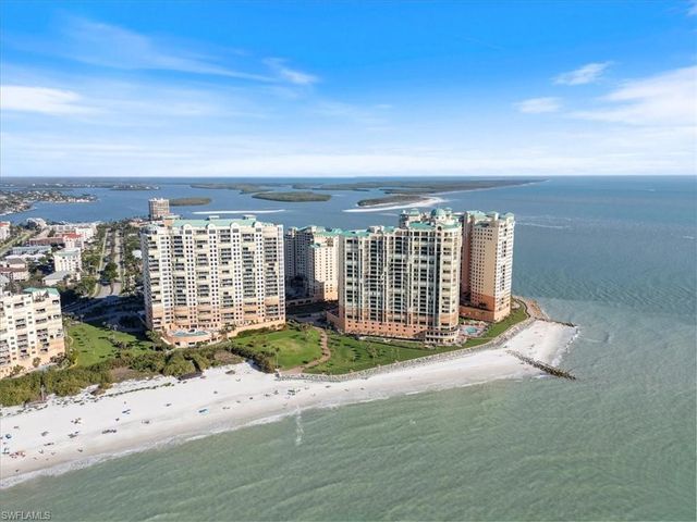 980 Cape Marco DR 706, Marco Island, FL 34145