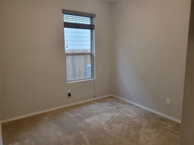 221 Compania DR, Liberty Hill, TX 78642