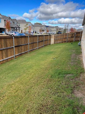 221 Compania DR, Liberty Hill, TX 78642