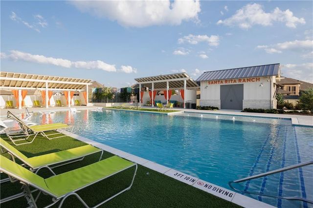 221 Compania DR, Liberty Hill, TX 78642