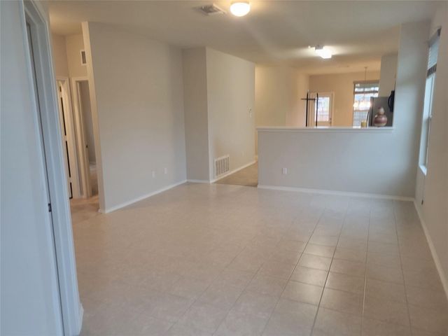 221 Compania DR, Liberty Hill, TX 78642