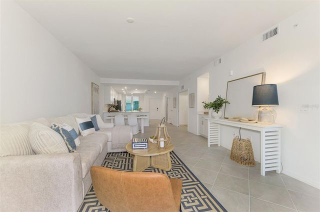 12520 GALAPAGOS COURT 102, Venice, FL 34293
