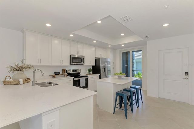 12520 GALAPAGOS COURT 102, Venice, FL 34293