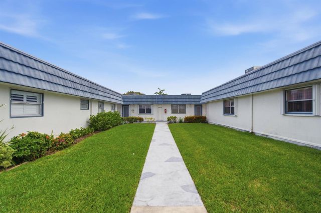 30 Waterford B, Delray Beach, FL 33446