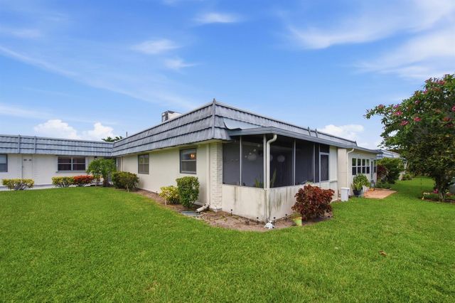 30 Waterford B, Delray Beach, FL 33446