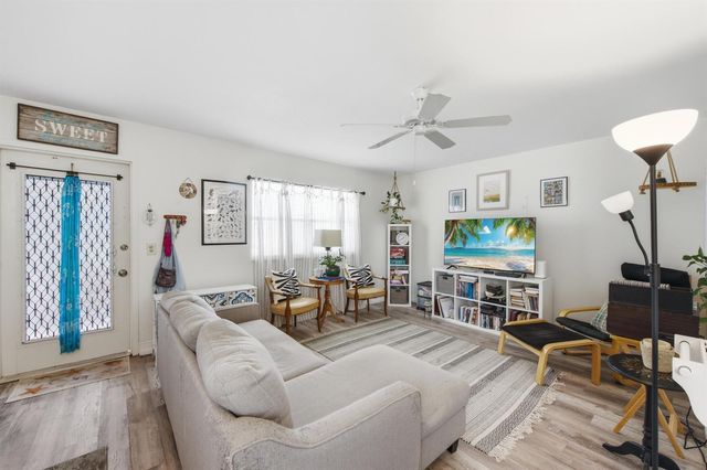 30 Waterford B, Delray Beach, FL 33446