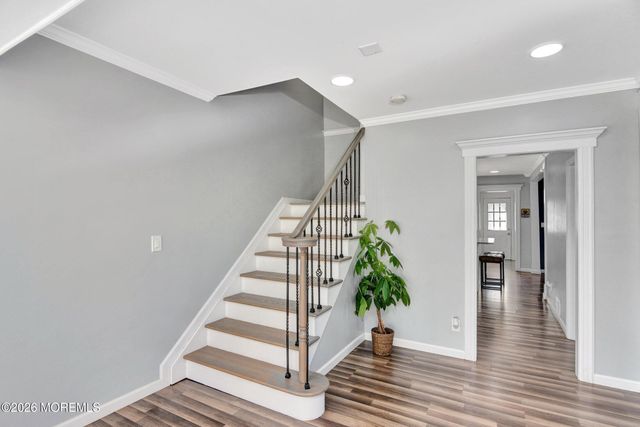 56 Oregon Avenue, Middletown, NJ 07758