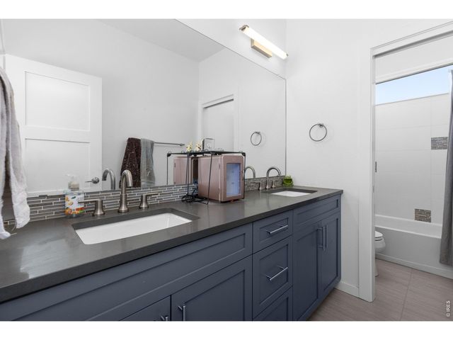 5687 Cottontail Dr, Longmont, CO 80503