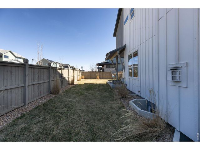 5687 Cottontail Dr, Longmont, CO 80503