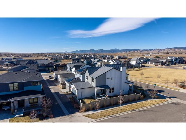 5687 Cottontail Dr, Longmont, CO 80503