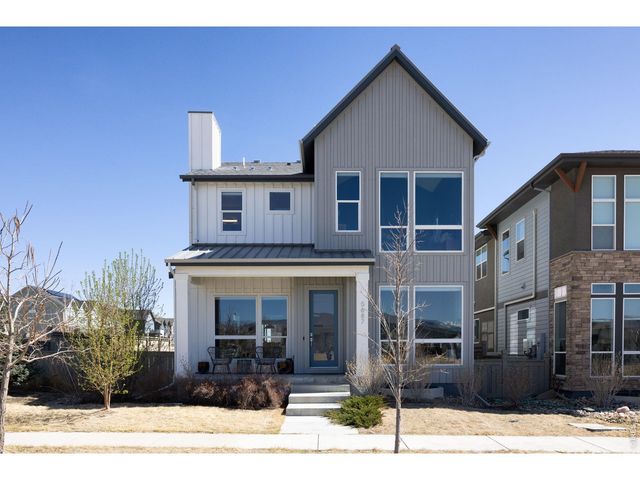 5687 Cottontail Dr, Longmont, CO 80503