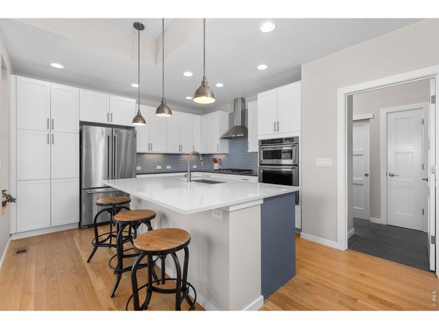 5687 Cottontail Dr, Longmont, CO 80503