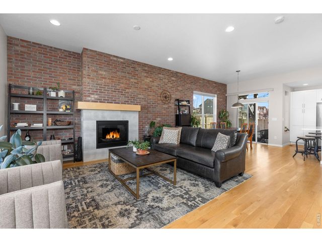 5687 Cottontail Dr, Longmont, CO 80503