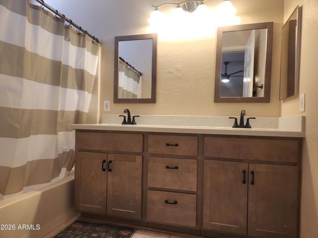 5511 S 15TH Way, Phoenix, AZ 85040