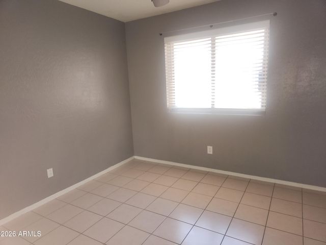 5511 S 15TH Way, Phoenix, AZ 85040