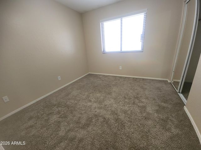 5511 S 15TH Way, Phoenix, AZ 85040