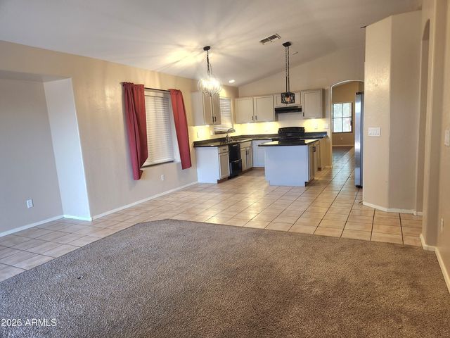 5511 S 15TH Way, Phoenix, AZ 85040