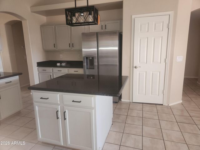 5511 S 15TH Way, Phoenix, AZ 85040
