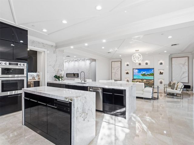 10355 KENSINGTON SHORE DRIVE I-102, Orlando, FL 32827