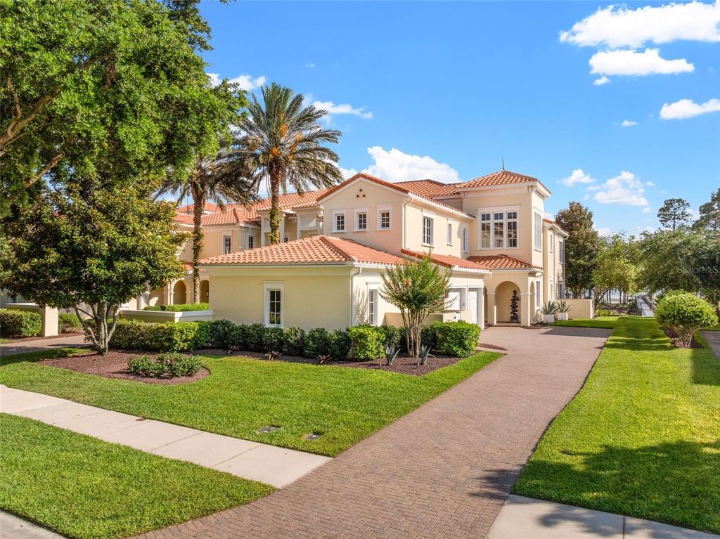 10355 KENSINGTON SHORE DRIVE I-102, Orlando, FL 32827