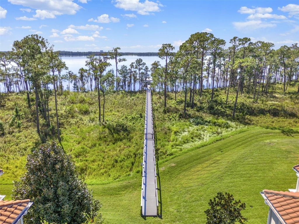 Image 73 of property listing at 10355 KENSINGTON SHORE DRIVE I-102, Orlando, FL 32827