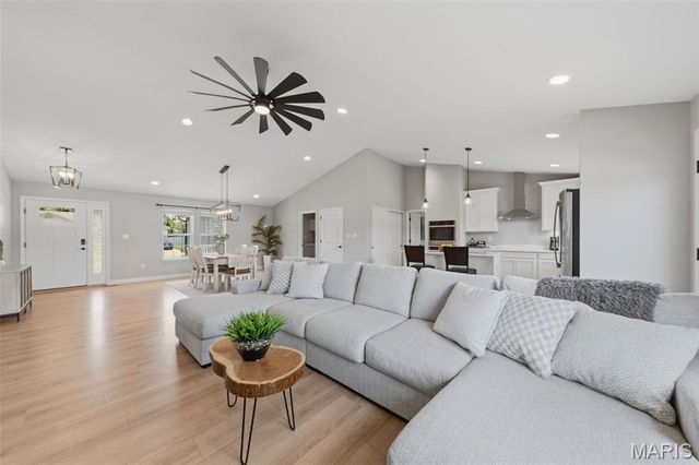 311 Carolyn Circle, Wright City, MO 63390