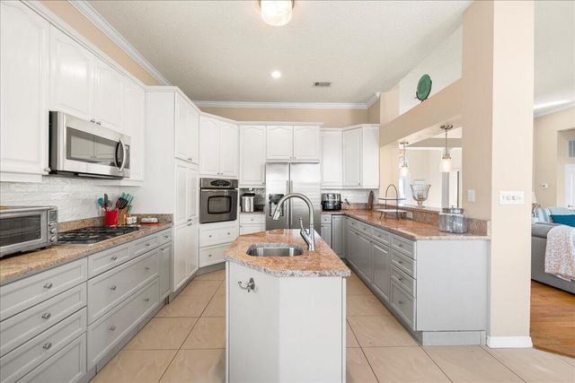 32 Heron Pointe Court, Miramar Beach, FL 32550