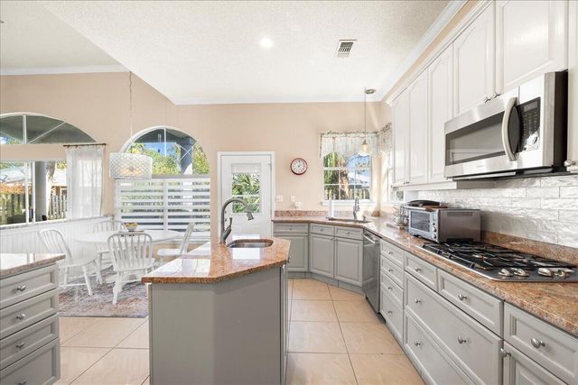 32 Heron Pointe Court, Miramar Beach, FL 32550